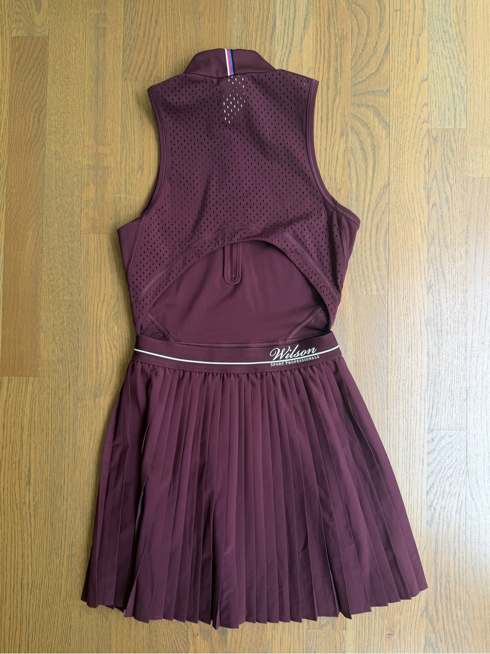 Wilson Winning Tennis Dress Port Royale Burgundy size Small Pleated Unlined - Picture 5 of 14